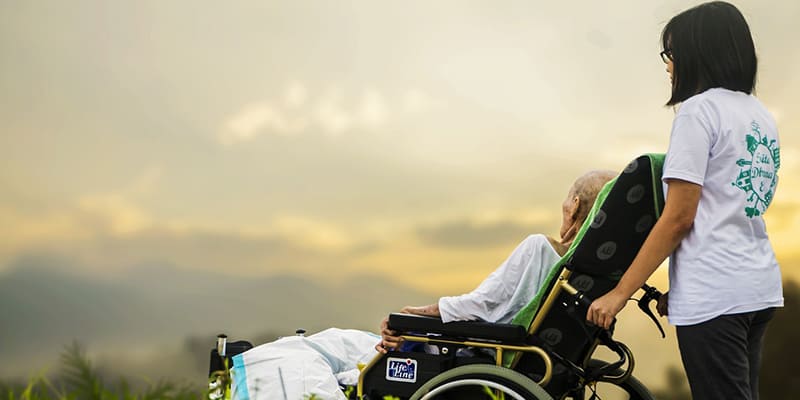 【施設の活用も選択肢に】介護者と要介護者の生活を守るために