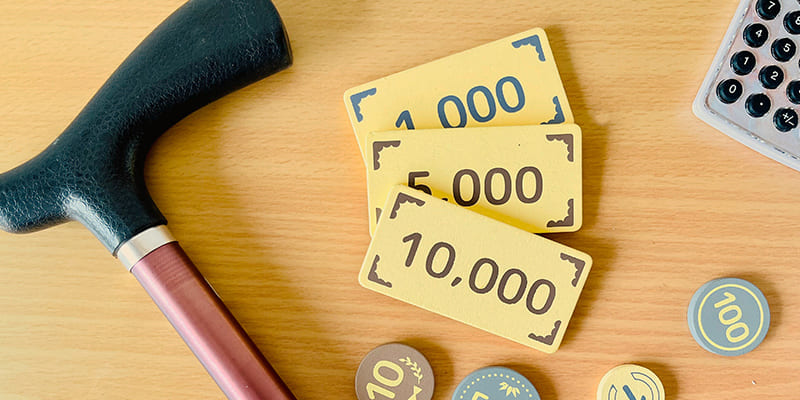 老人ホームの費用は何にいくら？施設別の費用相場とその内訳