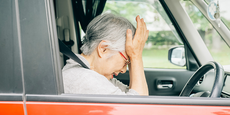 高齢者の運転リスクと社会的背景:なぜ今「返納」が注目されているのか
