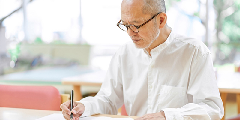 遺言書の種類とその違い：自筆・公正証書・秘密証書の選び方