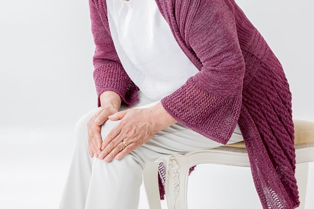 筋肉はなぜ衰えるのか|加齢による変化とサルコペニア・ロコモの基礎知識