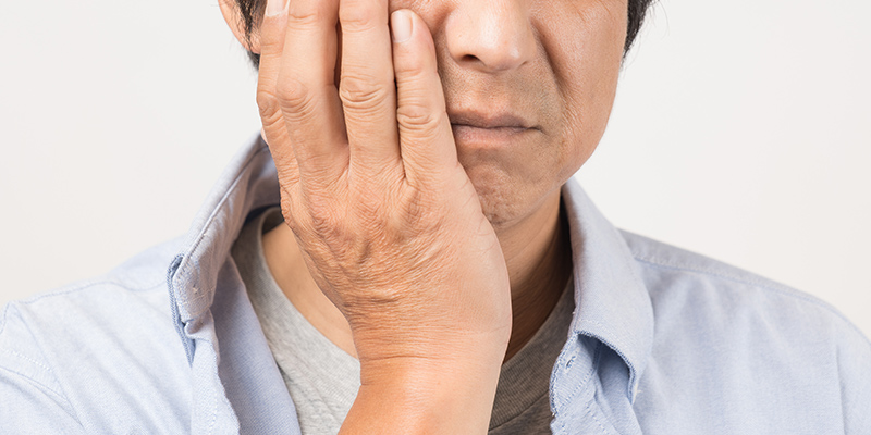 歯周病が引き起こす全身疾患｜心疾患・糖尿病・誤嚥性肺炎との関係