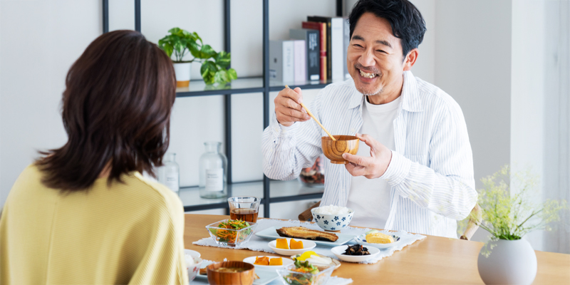 食生活と生活習慣病の関係|見直すべき摂取習慣と栄養バランス