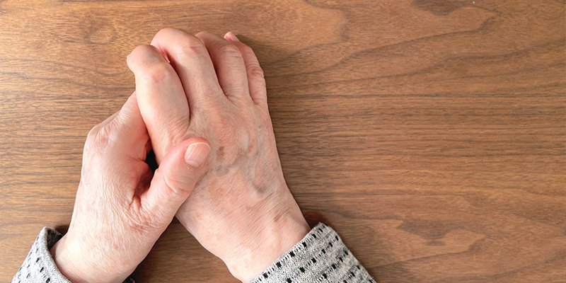 日常に取り入れたいセルフマッサージとツボ刺激|短時間でも効果実感